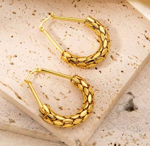 Boucles d’oreilles créoles dorées épaisses en acier inoxydable – 4.5 cm