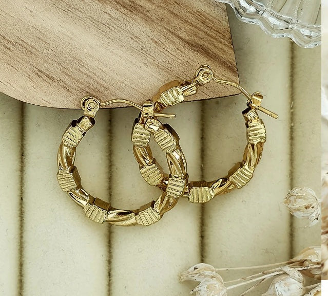 Boucles d’oreilles créoles dorées en acier inoxydable – 25 mm | ZARIS