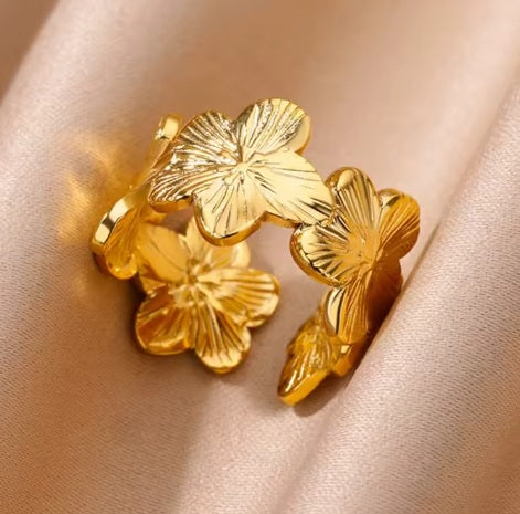Bague Fleur Dorée Ajustable – Acier Inoxydable | Bijou Femme Élégant